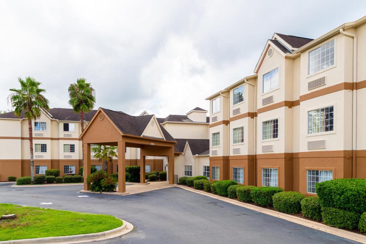 Red Roof Inn Plus+ & Suites Savannah - I-95 Georgetown Exterior photo